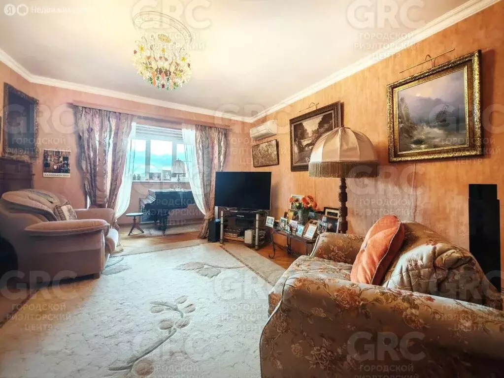 6-комнатная квартира: Сочи, улица Яна Фабрициуса, 2/9 (248.8 м) - Фото 1