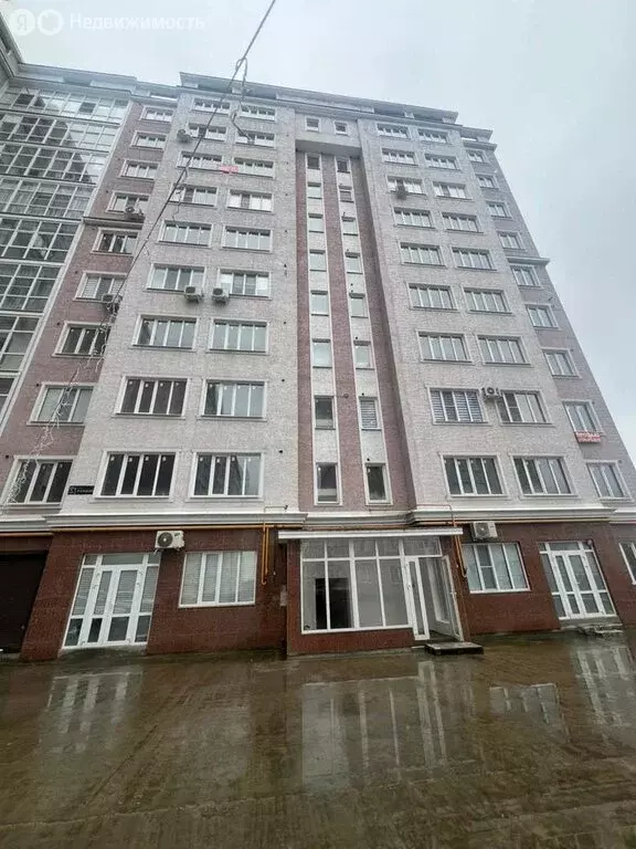 3-комнатная квартира: Нальчик, ул. Атажукина (90 м) - Фото 1