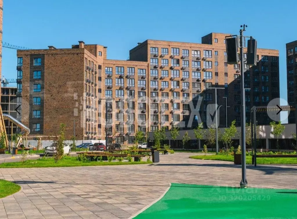 2-к кв. Адыгея, Майкоп ул. 12 Марта, 12 (61.0 м) - Фото 0