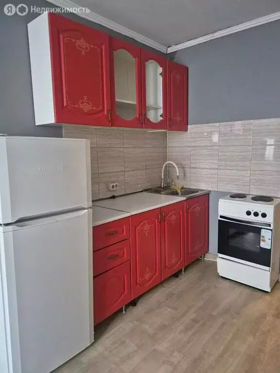 Квартира-студия: Кемерово, Московский проспект, 27 (22.6 м) - Фото 1