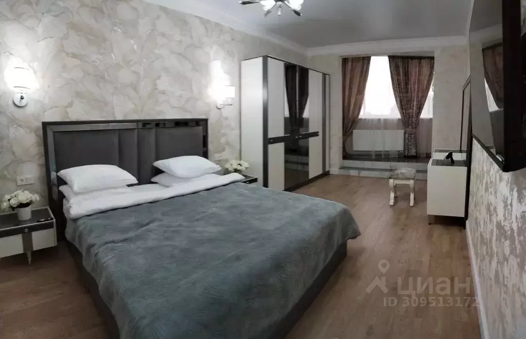 2-к кв. Ставропольский край, Пятигорск ул. Бунимовича, 1А (63.0 м) - Фото 0