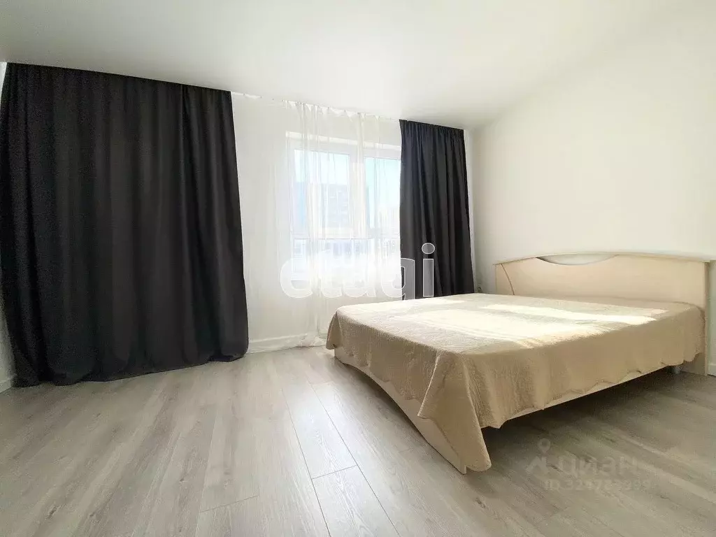 Студия Тюменская область, Тюмень ул. Павла Никольского, 4 (27.1 м) - Фото 1