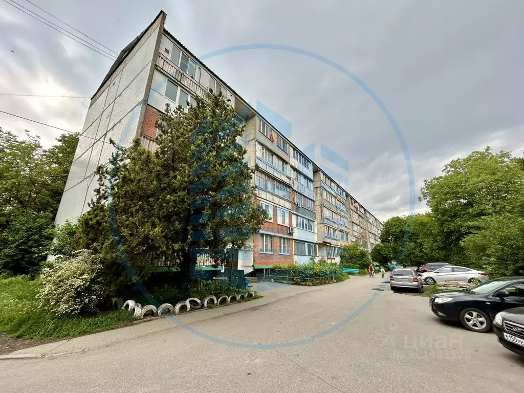 3-к кв. Ставропольский край, Ессентуки ул. 60 лет Октября, 12 (59.2 м) - Фото 0