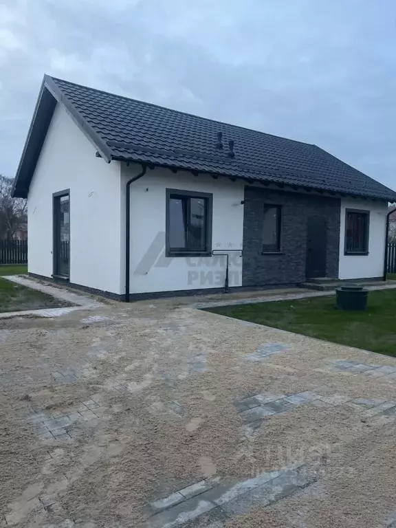 Дом в Калининградская область, Гурьевский муниципальный округ, пос. ... - Фото 1