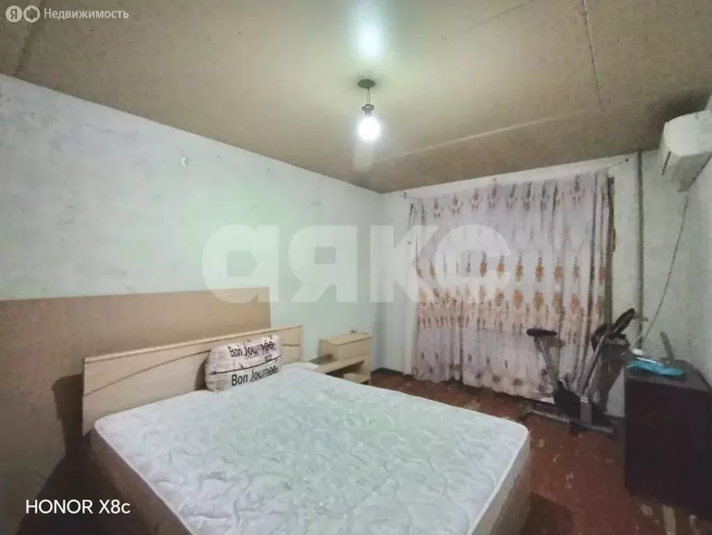 3-комнатная квартира: Волгоград, улица 64-й Армии, 22Б (64.5 м) - Фото 1