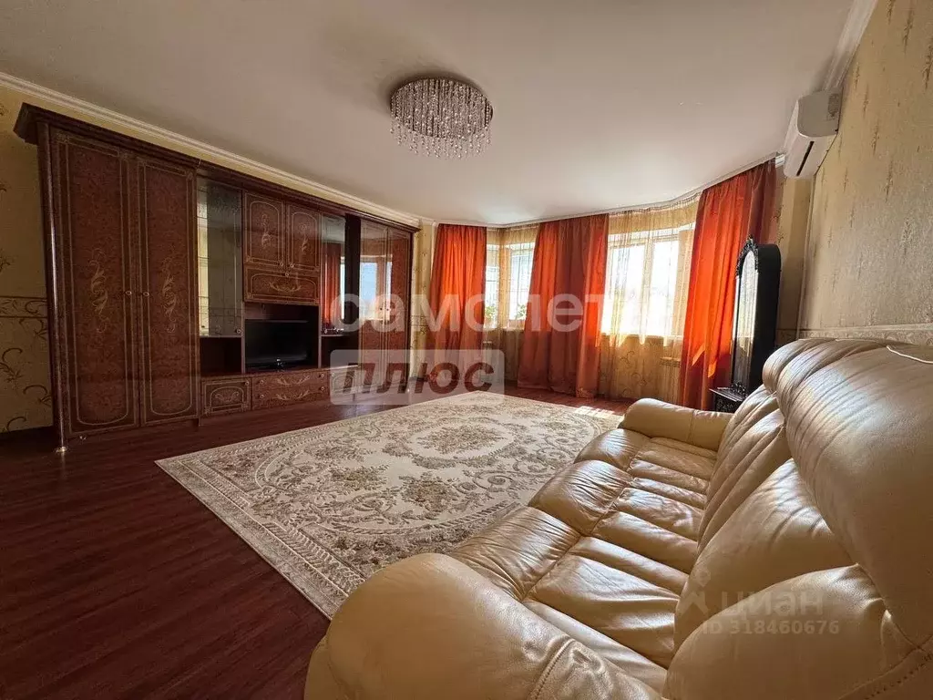 3-к кв. Омская область, Омск ул. Перелета, 7к3 (110.0 м) - Фото 1