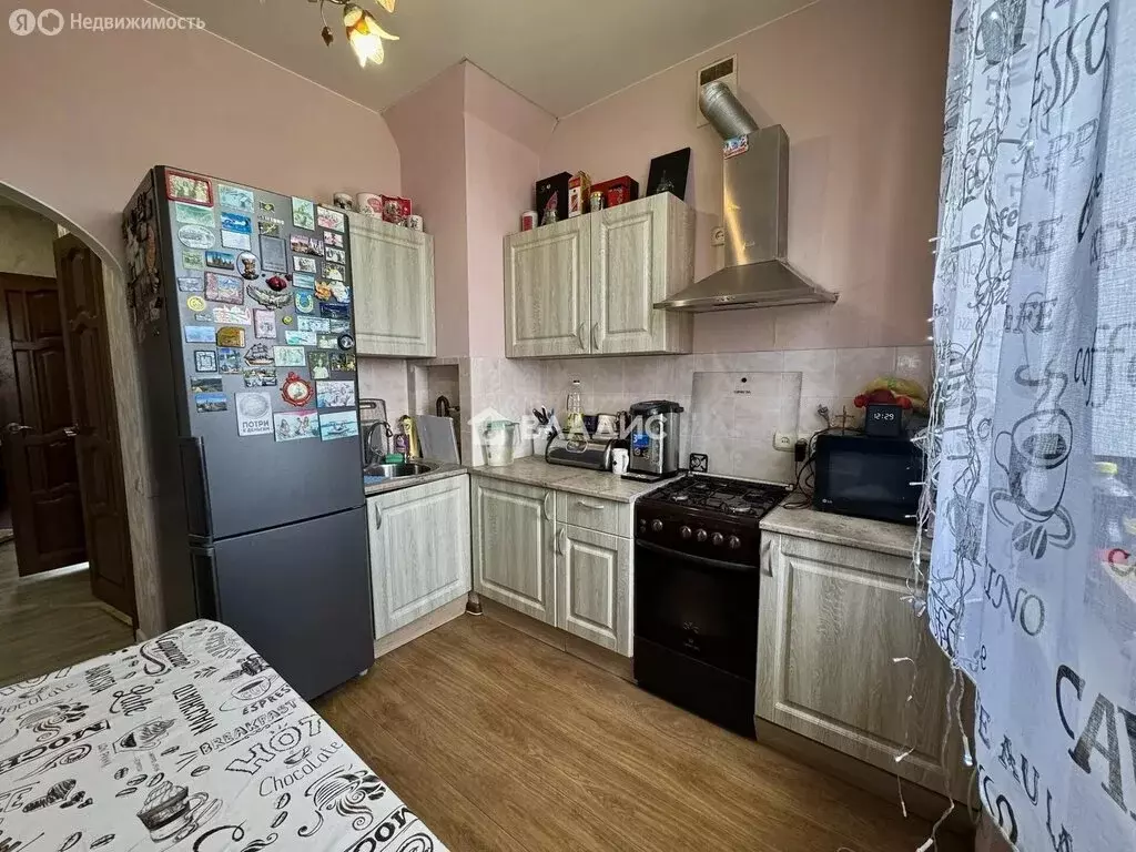 3-комнатная квартира: Волгоград, улица Шурухина, 32 (78.4 м) - Фото 2