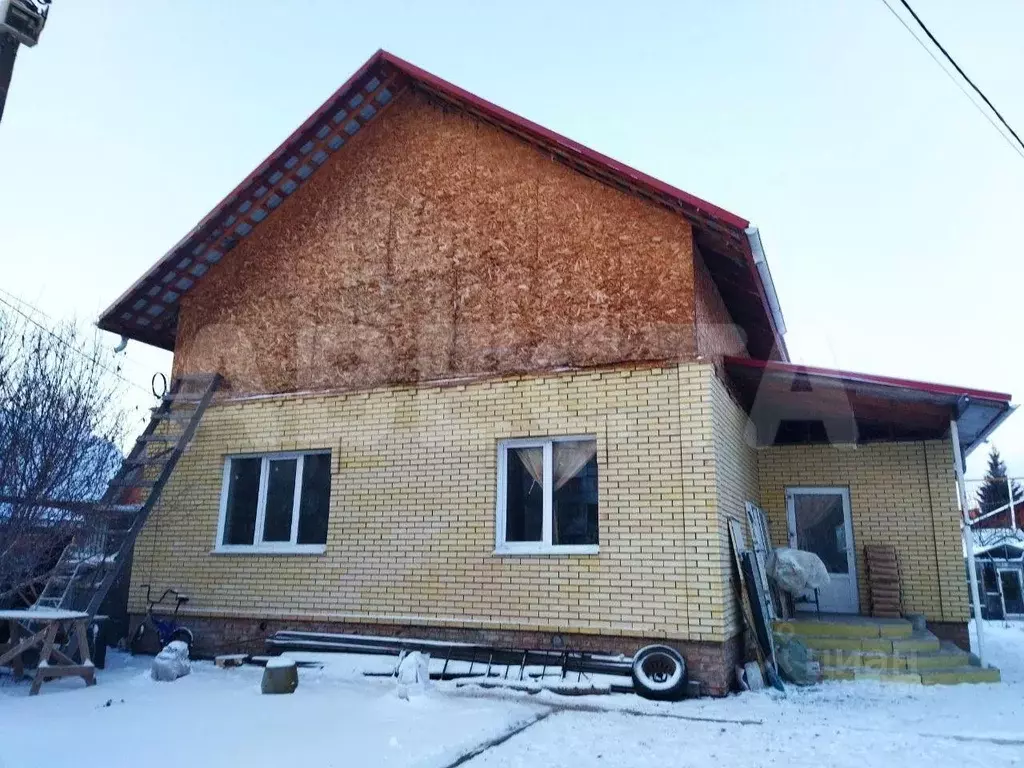 Дом в Омская область, Омск Городок Нефтяников мкр, ул. 22 Апреля (87 ... - Фото 1