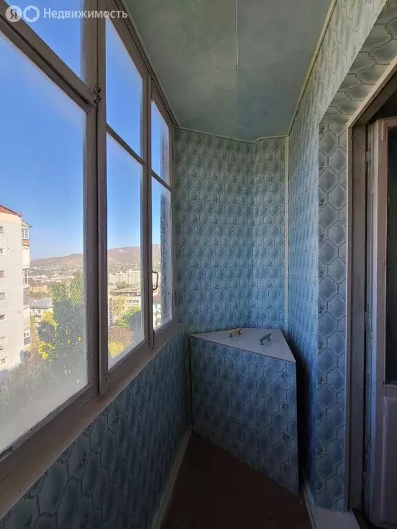 3-комнатная квартира: Кисловодск, улица Героев Медиков, 25 (79.4 м) - Фото 0