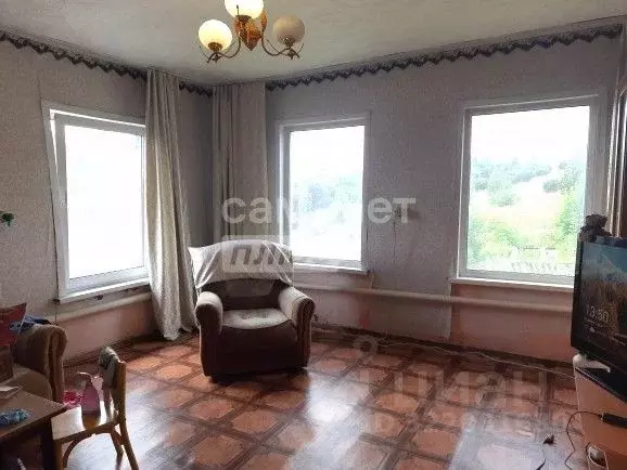 Дом в Кемеровская область, Березовский Бийская ул., 20 (80 м) - Фото 1