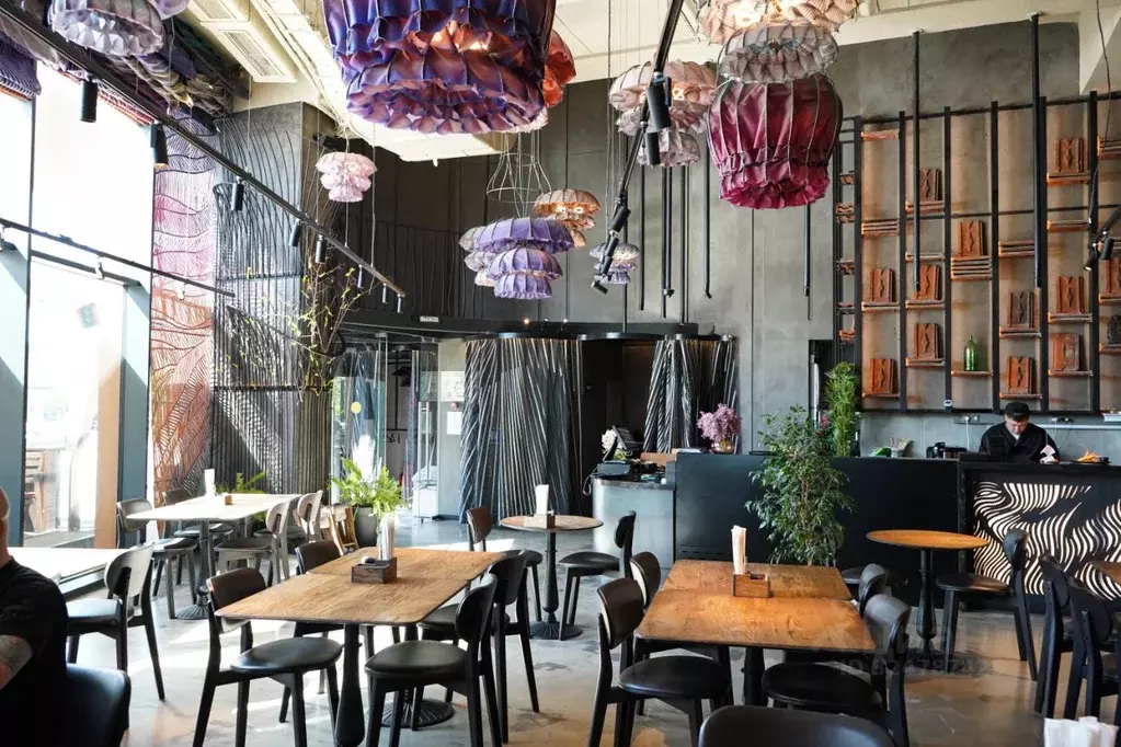 Помещение свободного назначения в Москва наб. Марка Шагала, 1к2 (369 ... - Фото 1