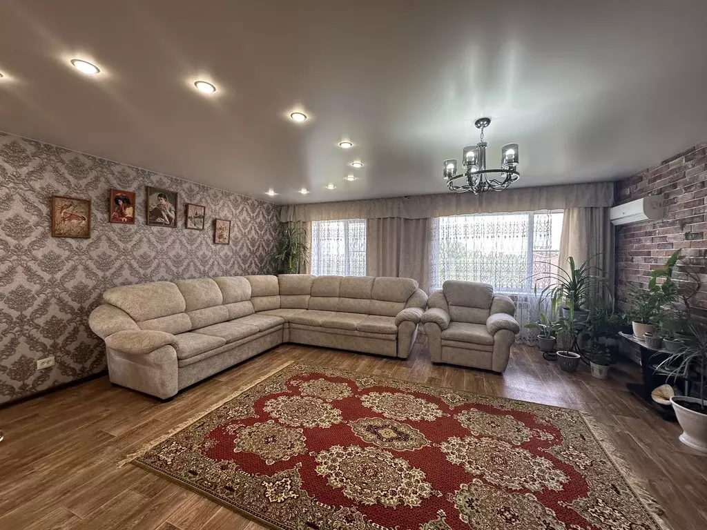 Продаётся 2-к квартира, 61.3 м - Фото 0