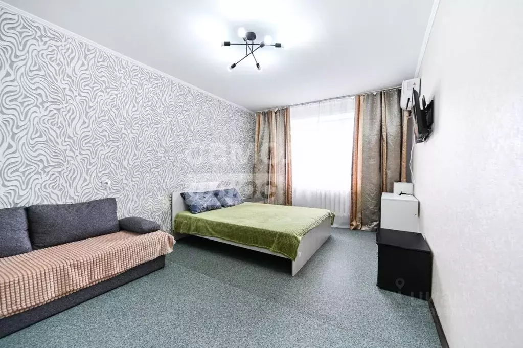 1-к кв. Алтайский край, Барнаул Взлетная ул., 17 (36.0 м) - Фото 1
