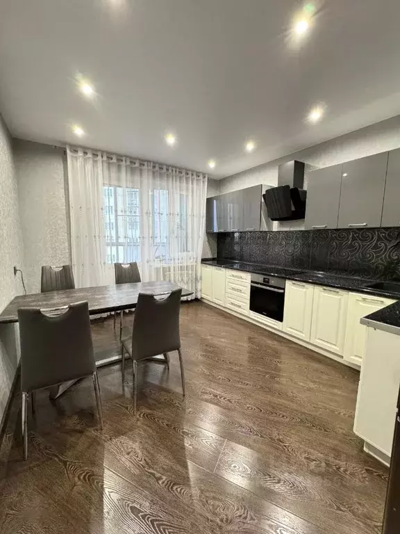 3-к кв. Ивановская область, Кохма ул. Ивановская, 71 (98.4 м) - Фото 1