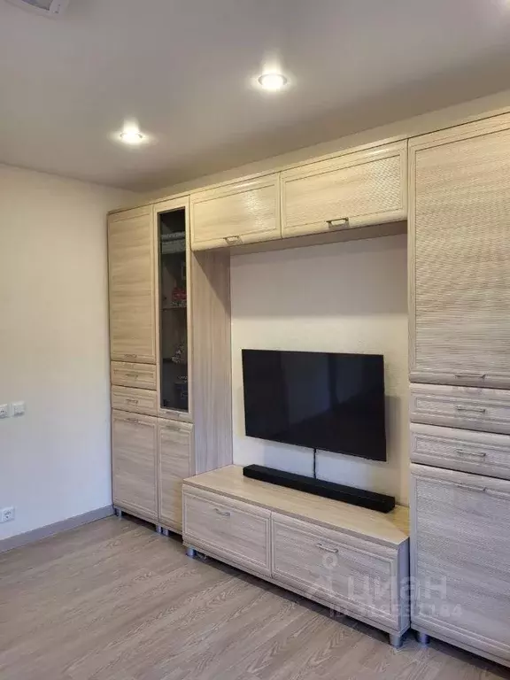 Квартира, 3 комнаты, 60 м - Фото 0