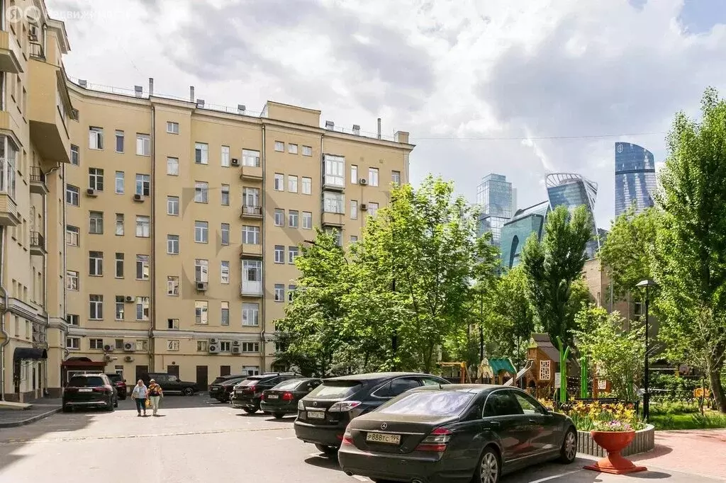 4-комнатная квартира: Москва, Кутузовский проспект, 18 (125 м) - Фото 0