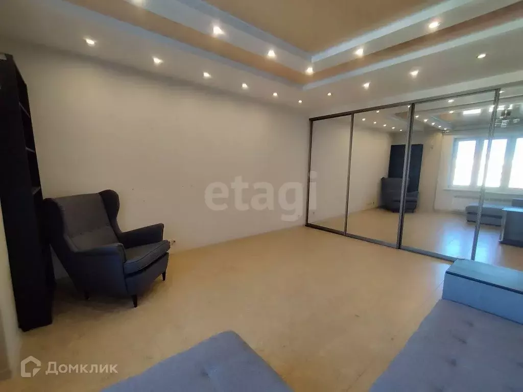 Продаётся 2-к квартира, 64.9 м - Фото 1