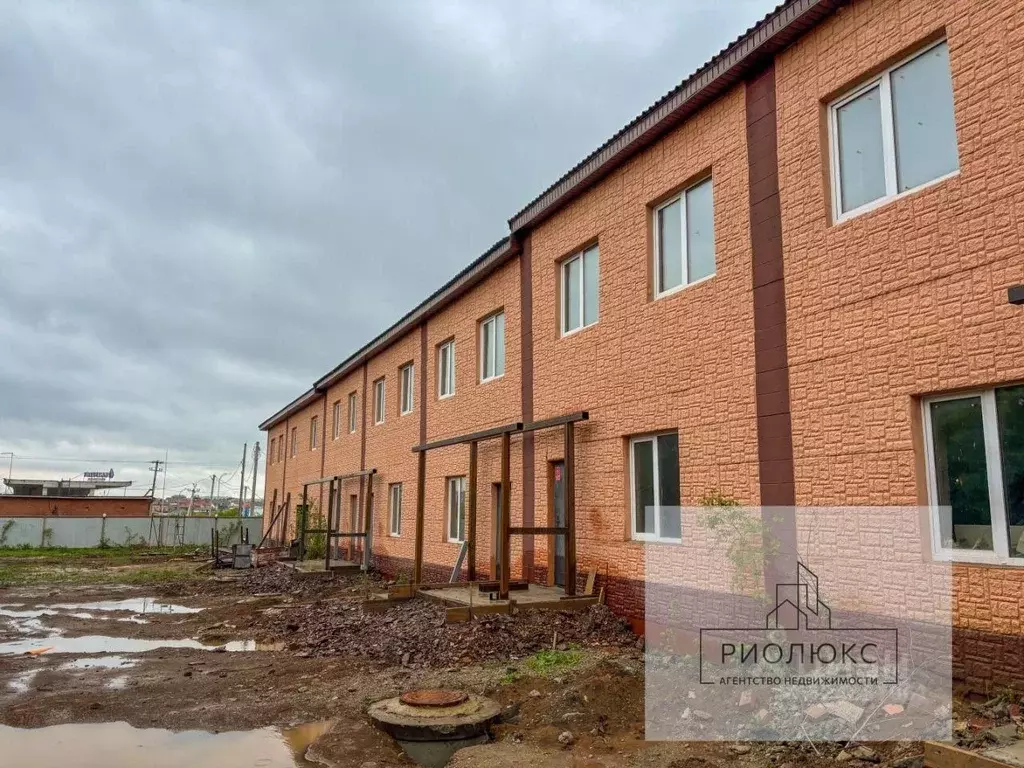 Таунхаус в Челябинская область, Магнитогорск ул. Калмыкова, 32А (156 ... - Фото 1