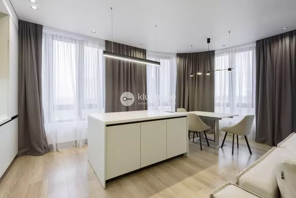 2-к кв. Татарстан, Казань ул. Алексея Козина, 2 (55.8 м) - Фото 1