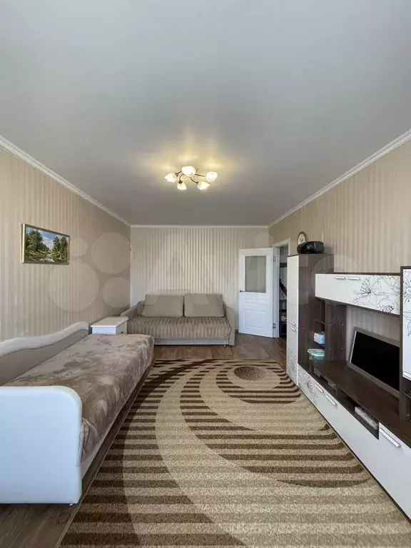 1-к. квартира, 43 м, 3/15 эт. - Фото 1