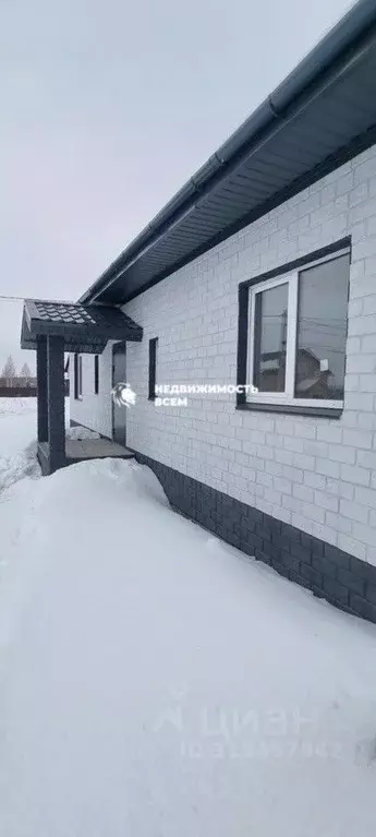 Дом в Челябинская область, Красноармейский район, Баландинское с/пос, ... - Фото 1
