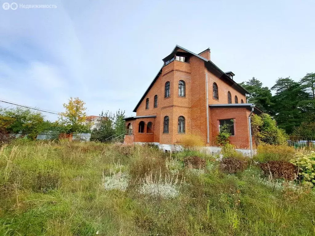 Дом в деревня Леониха, улица Космонавтов (395.5 м) - Фото 1
