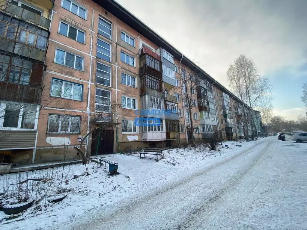 3-к кв. Алтайский край, Бийск Дружный пер., 13 (71.2 м) - Фото 0