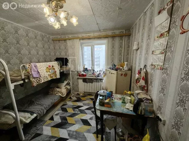 1к в 4-комнатной квартире (12 м) - Фото 1