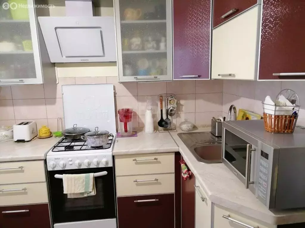 3-комнатная квартира: Тверь, Октябрьский проспект, 97 (67.1 м) - Фото 1