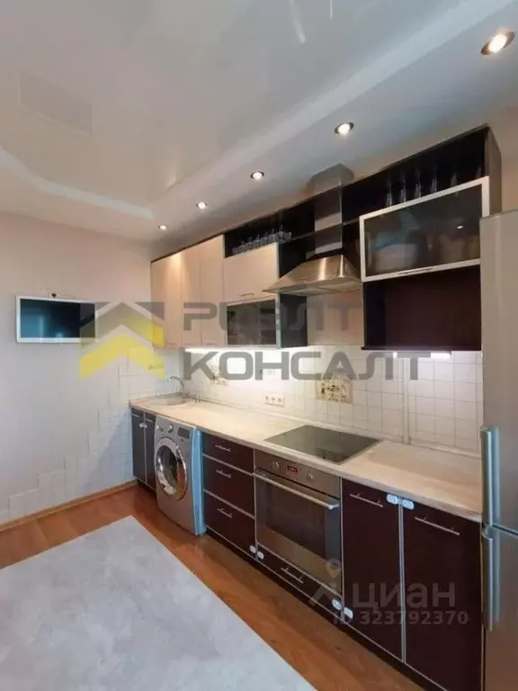 1-к кв. Омская область, Омск просп. Комарова, 17к1 (43.2 м) - Фото 1