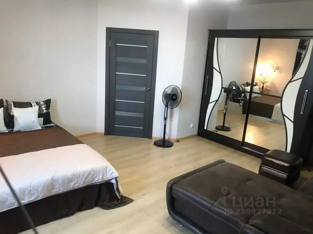 1-к кв. Белгородская область, Белгород Харьковская ул., 3 (50.0 м) - Фото 2