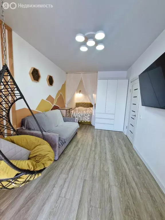 1-комнатная квартира: Тюмень, Комбинатская улица, 54к2 (46 м) - Фото 1