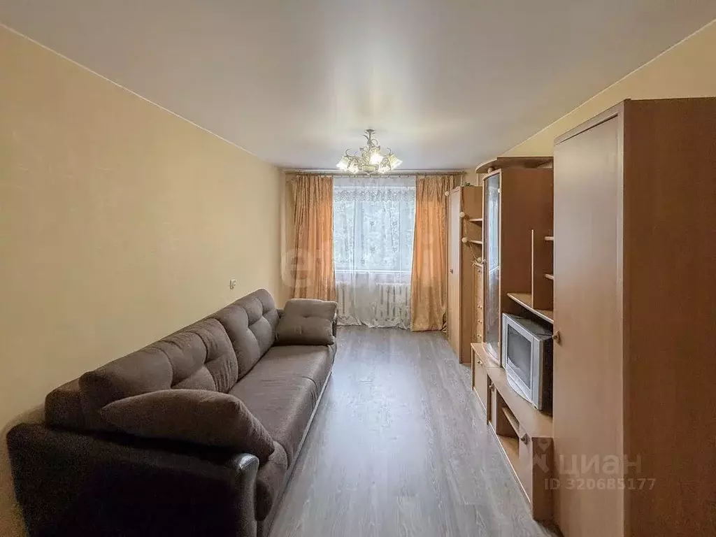 3-к кв. Псковская область, Псков ул. Новоселов, 42 (66.6 м) - Фото 1