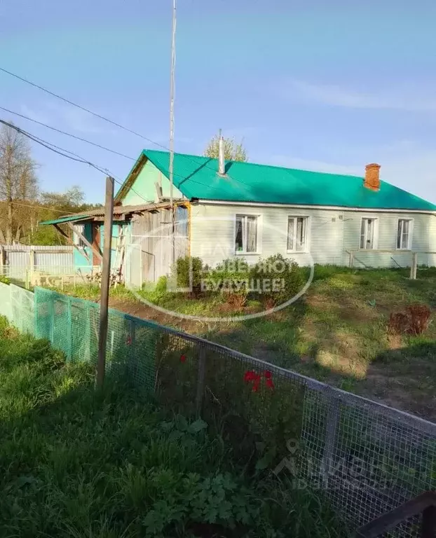 Дом в Пермский край, Октябрьский городской округ, пос. Ключи ул. ... - Фото 0