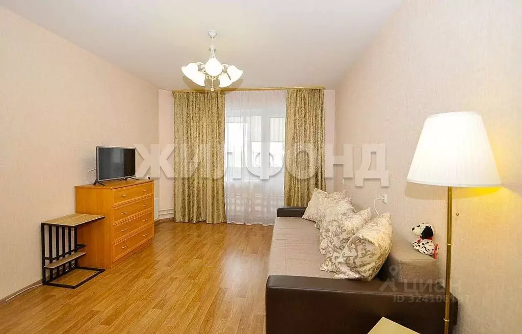 1-к кв. Новосибирская область, Новосибирск ул. Петухова, 99/2 (37.5 м) - Фото 1