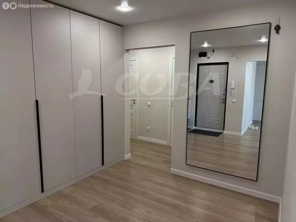 3-комнатная квартира: Тюмень, улица Монтажников, 38 (86.6 м) - Фото 0