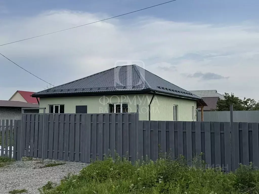 Дом в Свердловская область, Арамиль ул. Карла Маркса (135 м) - Фото 1