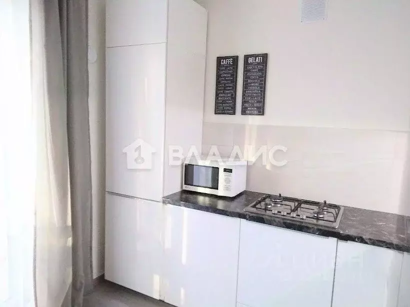 1-к кв. Калининградская область, Калининград Батальная ул., 7 (35.0 м) - Фото 1