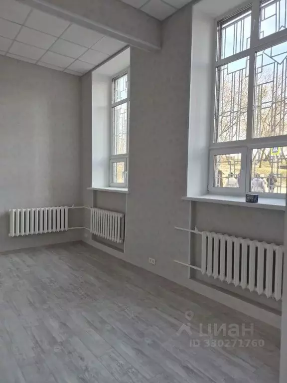 Помещение свободного назначения в Москва ул. Бориса Галушкина, 26 (20 ... - Фото 2