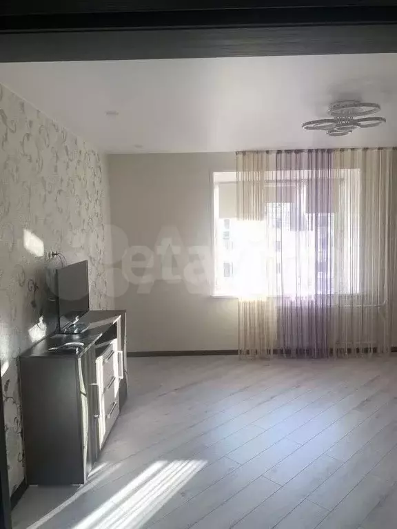 2-к. квартира, 40 м, 7/15 эт. - Фото 1
