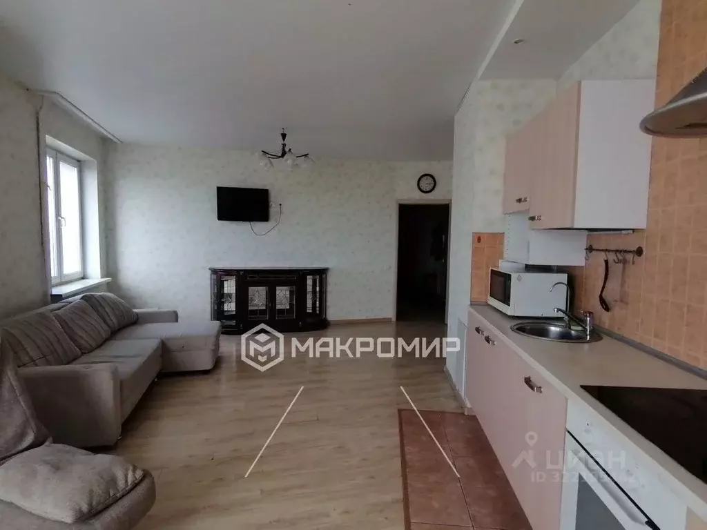 3-к кв. Кировская область, Киров Октябрьский проезд, 18 (78.8 м) - Фото 1