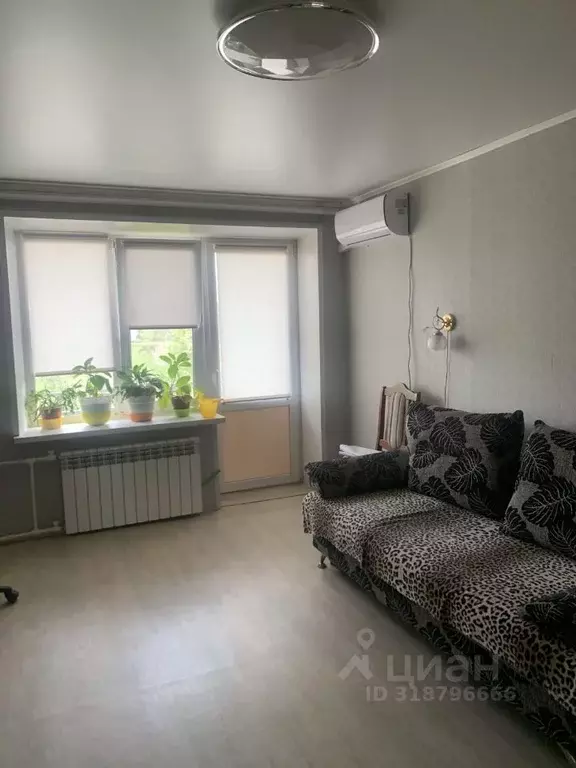 1-к кв. Саратовская область, Энгельс Заводская ул., 8 (32.0 м) - Фото 0