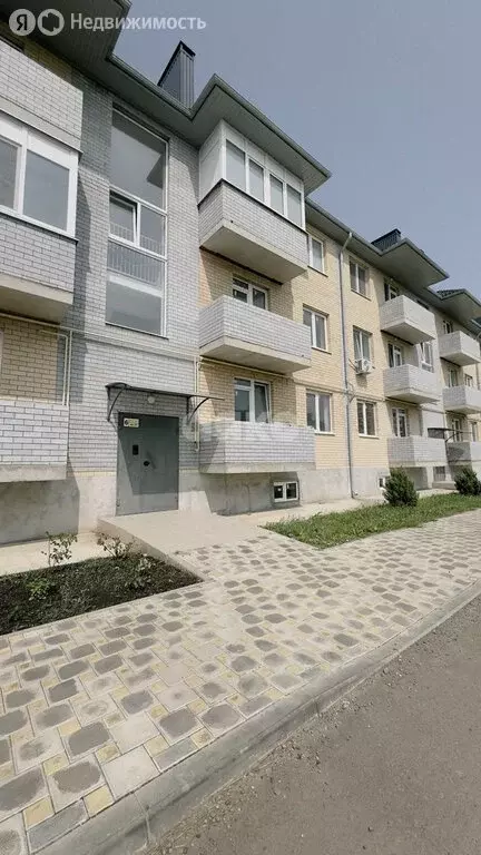 2-комнатная квартира: Кореновск, Таманская улица, 3к2 (72.7 м) - Фото 0