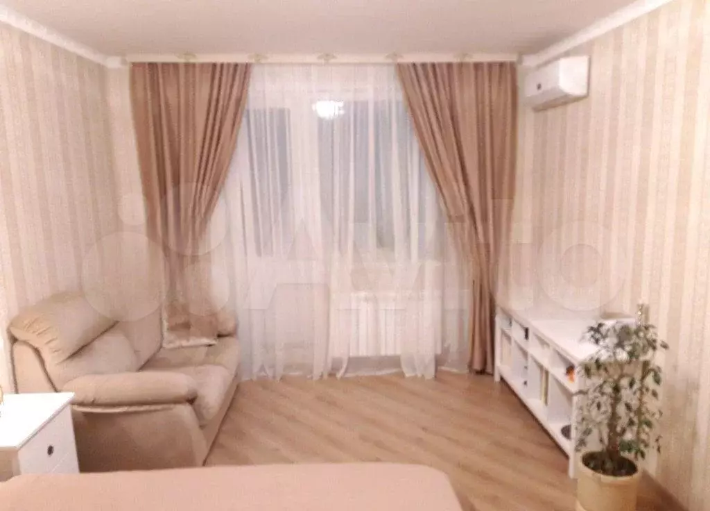 1-к. квартира, 40 м, 17/17 эт. - Фото 1