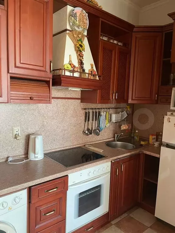 3-к. квартира, 70 м, 6/9 эт. - Фото 1