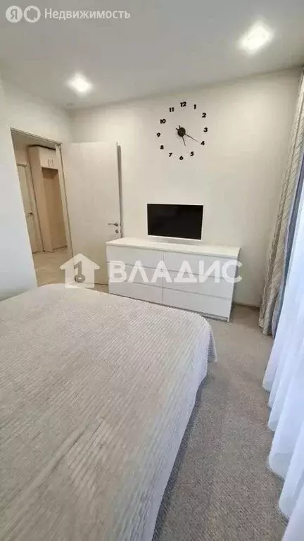 3-комнатная квартира: Уссурийск, улица Сергея Ушакова, 13/2 (72.6 м) - Фото 2