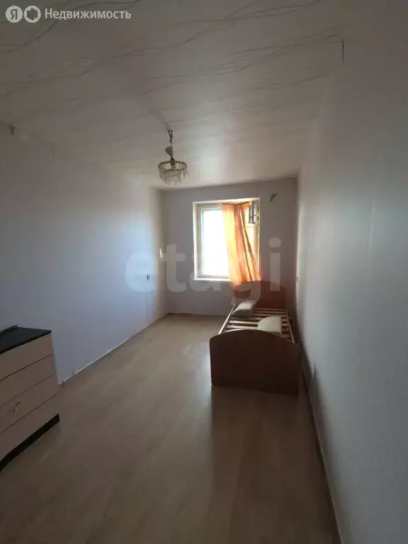 2-комнатная квартира: Сыктывкар, микрорайон Верхний Чов, 63 (44.2 м) - Фото 1