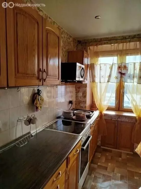 3-комнатная квартира: Барнаул, улица Георгия Исакова, 156 (60 м) - Фото 2