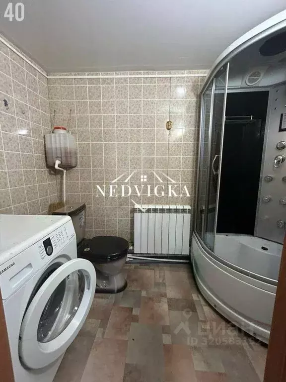 Дом в Саха (Якутия), Мирный Фабричная ул., 10 (45 м) - Фото 1