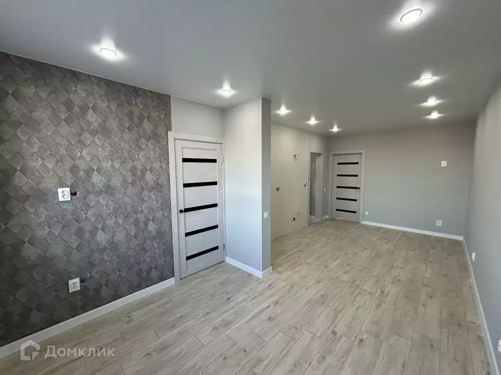 Продаётся 3-к квартира, 57.3 м - Фото 0